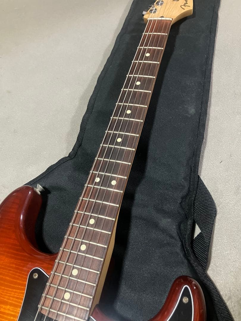 【値下げ】Fender Player Stratocaster Plus Top