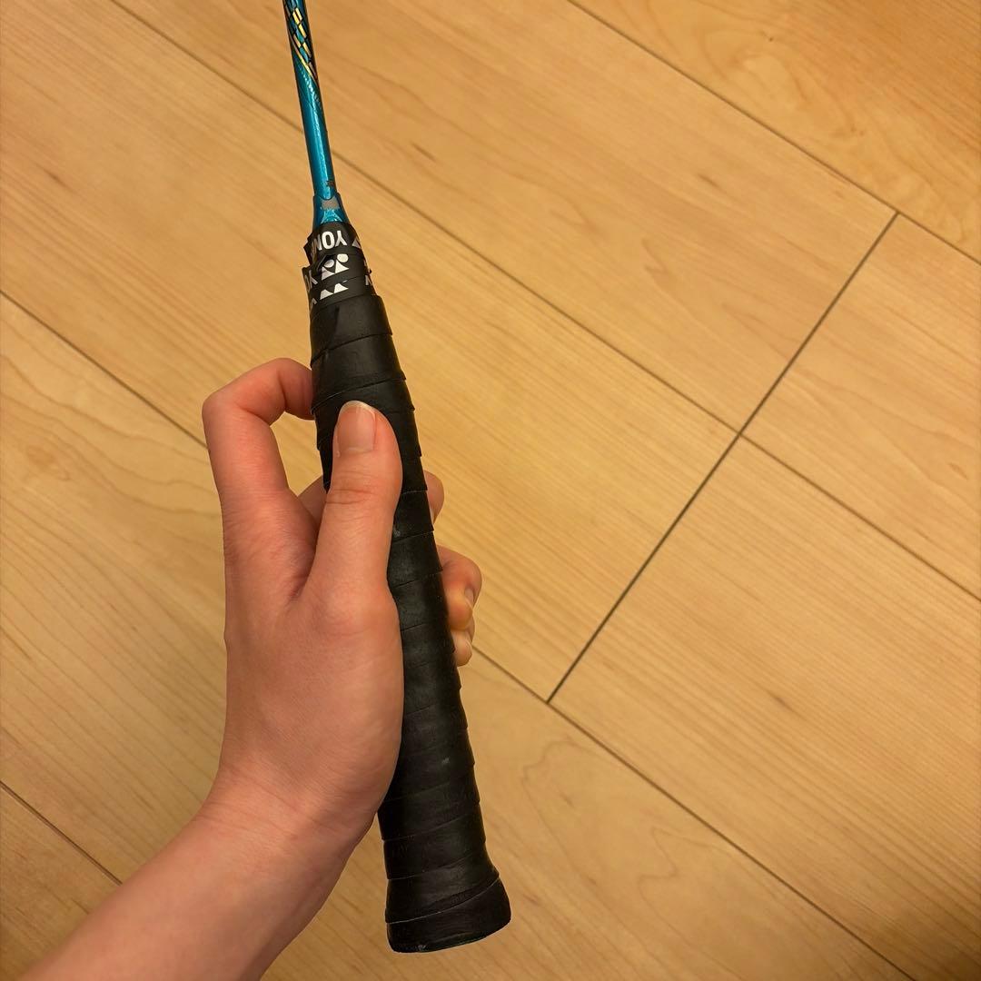 アストロクス88Spro 4UG5 バドミントンラケット　3本セット　YONEX