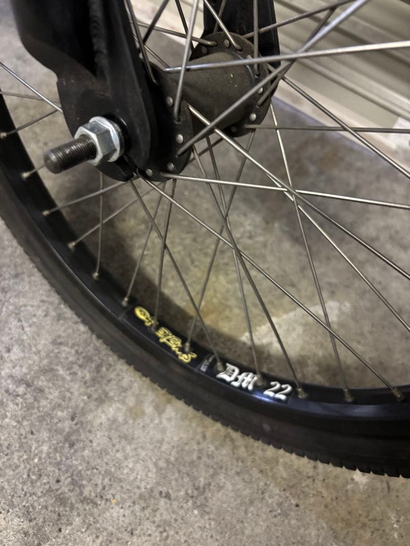 ARES BIKE 20インチfive alive(岐阜市近郊引き取り限定)