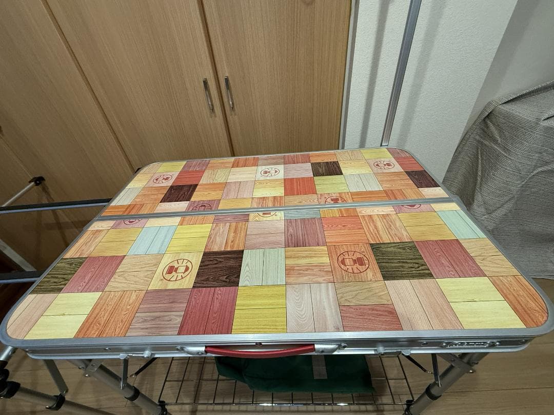 Coleman オールインワンキッチンテーブル