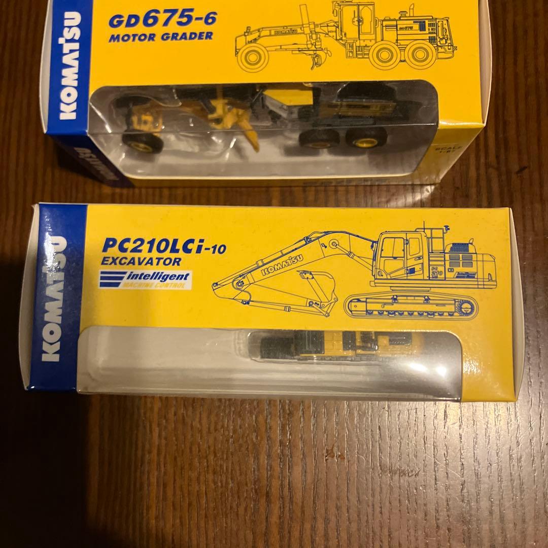 コマツ　株主優待　PC210 GD675−６ WA380ー8 3台セット
