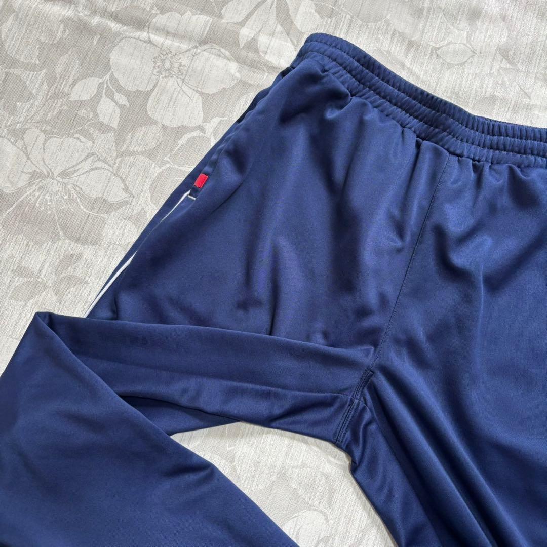 FILA ジャージ下　メンズM（ユニセックス可）　明るいネイビー　ブランドロゴ