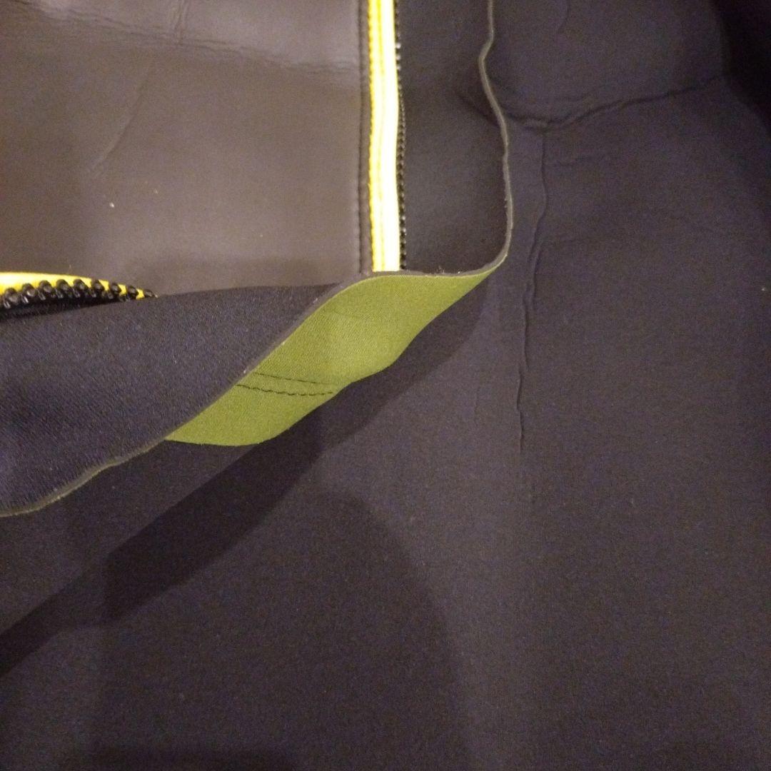 『最終値下げ』ウェットスーツ5mm大きいサイズ上下セット 黒/黄色