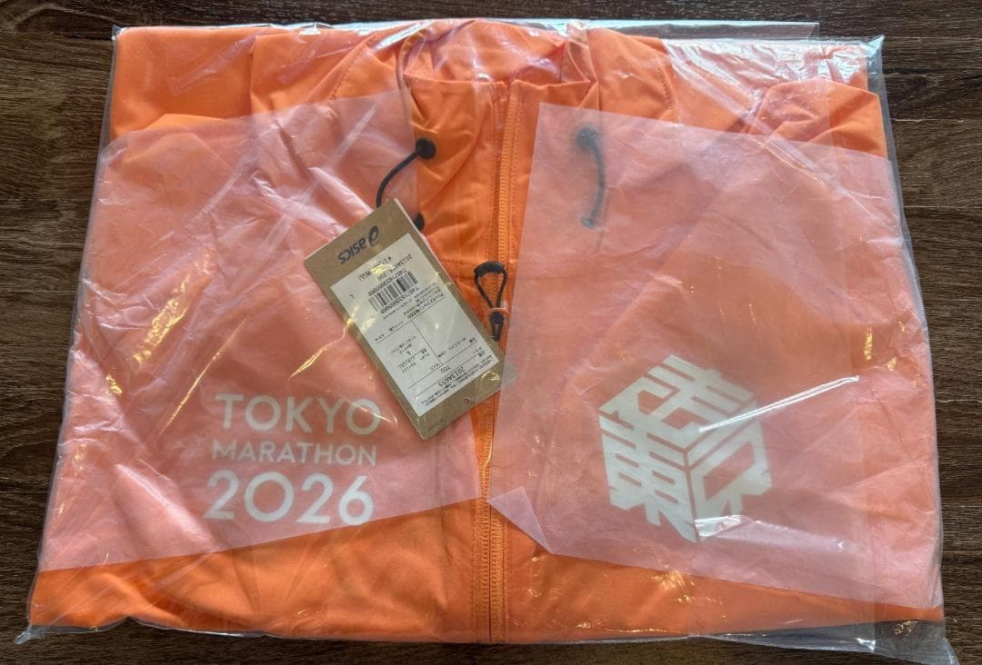 ASICS 東京マラソン2026 ウィンドブレーカー オレンジ L