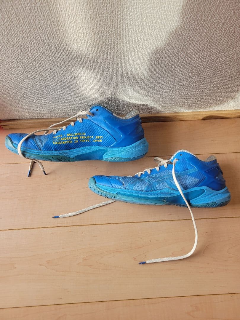 使い古した　ASICS x ballaholic GELBURST 24 LOW