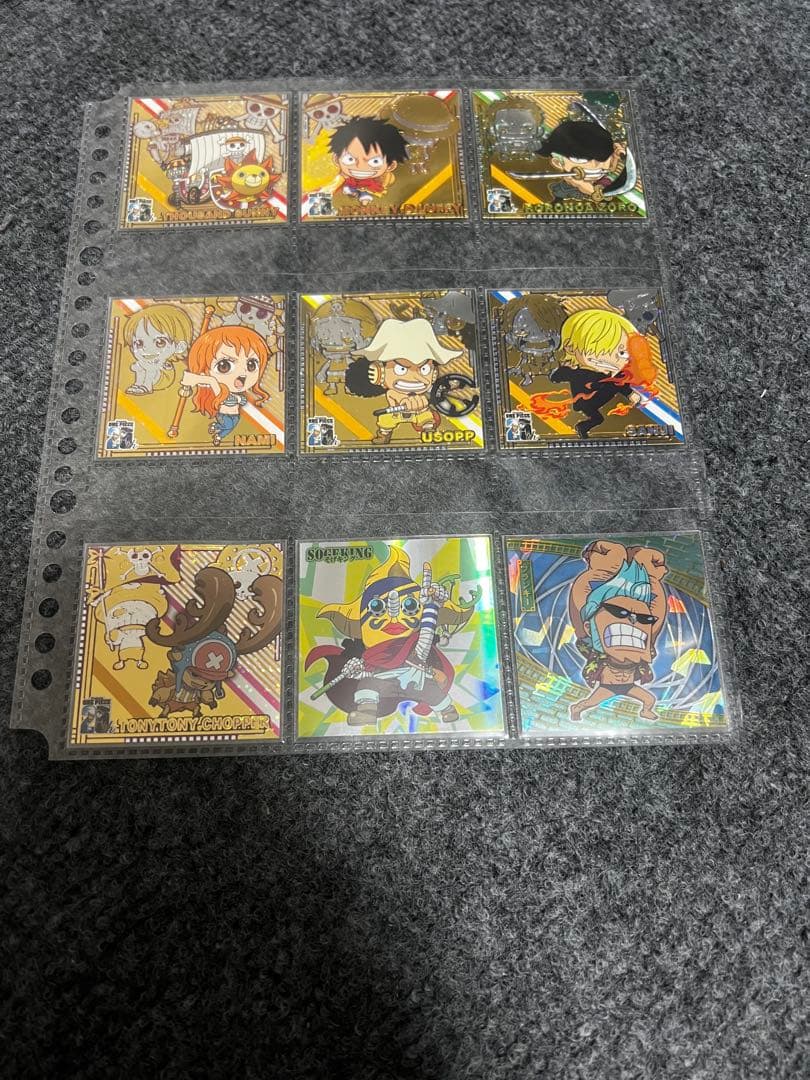 にふぉるめーしょん　キャラクターシール100枚以上セット 〈保存用ファイル付き〉