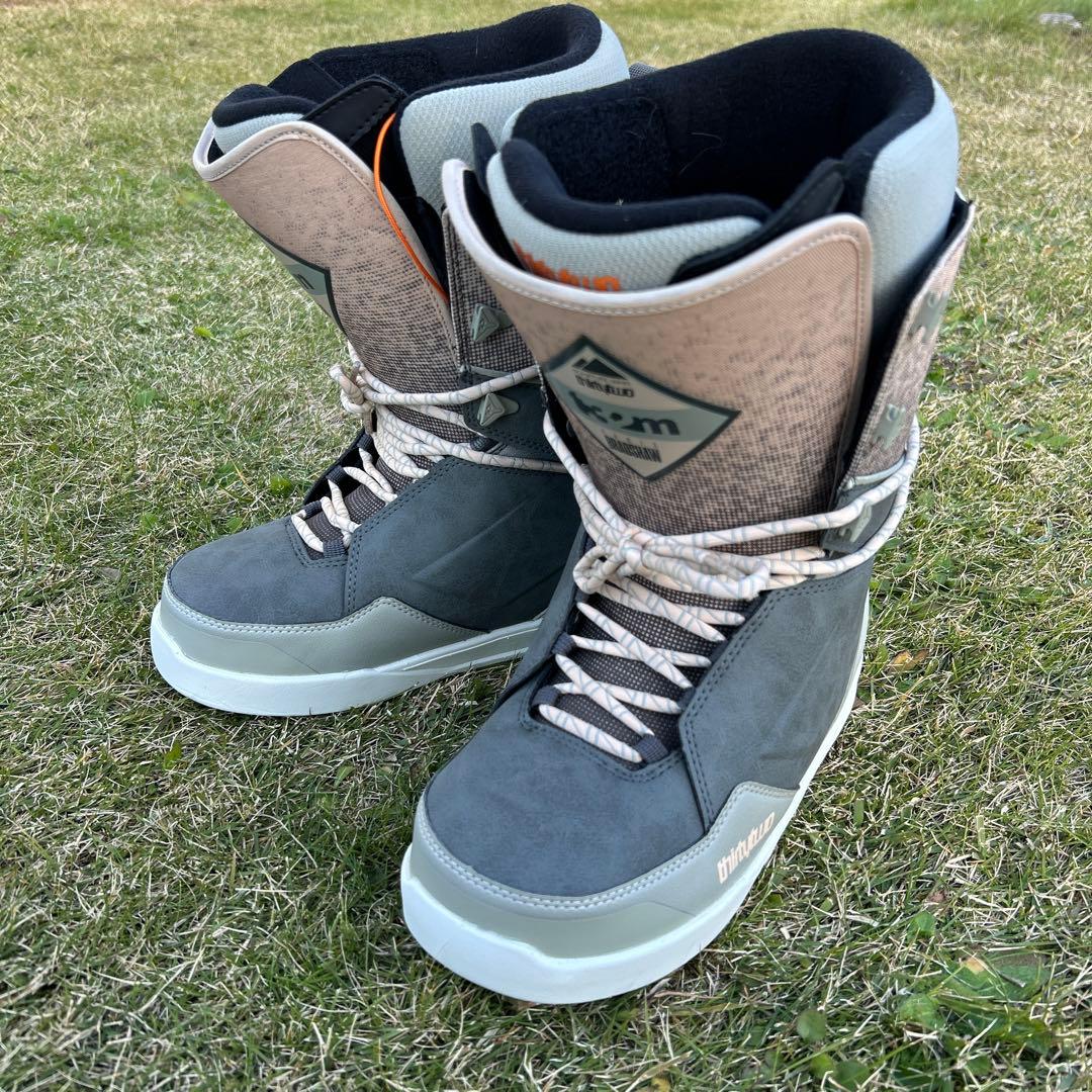 23-24 THIRTYTWO LASHED BRADSHAW スノボーブーツ