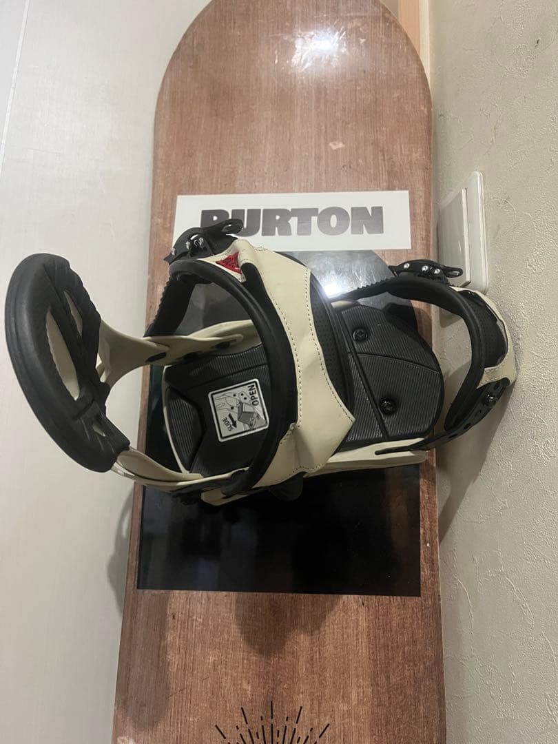 美品！BURTONステッカー！2b1 BREAKER 154cm バインセット