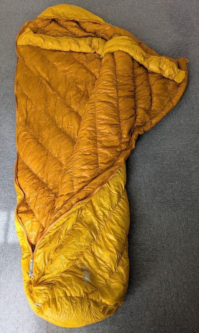モンベル　ダウンハガー800 #2　右側ジッパー　　(中古)