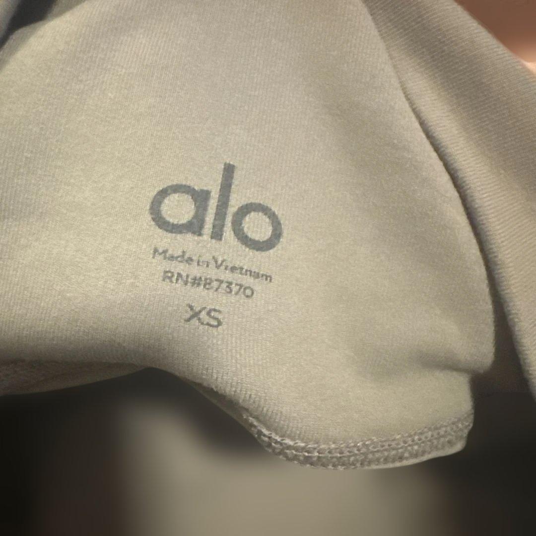 Alo yoga ハイウェストヨガレギンススパッツ