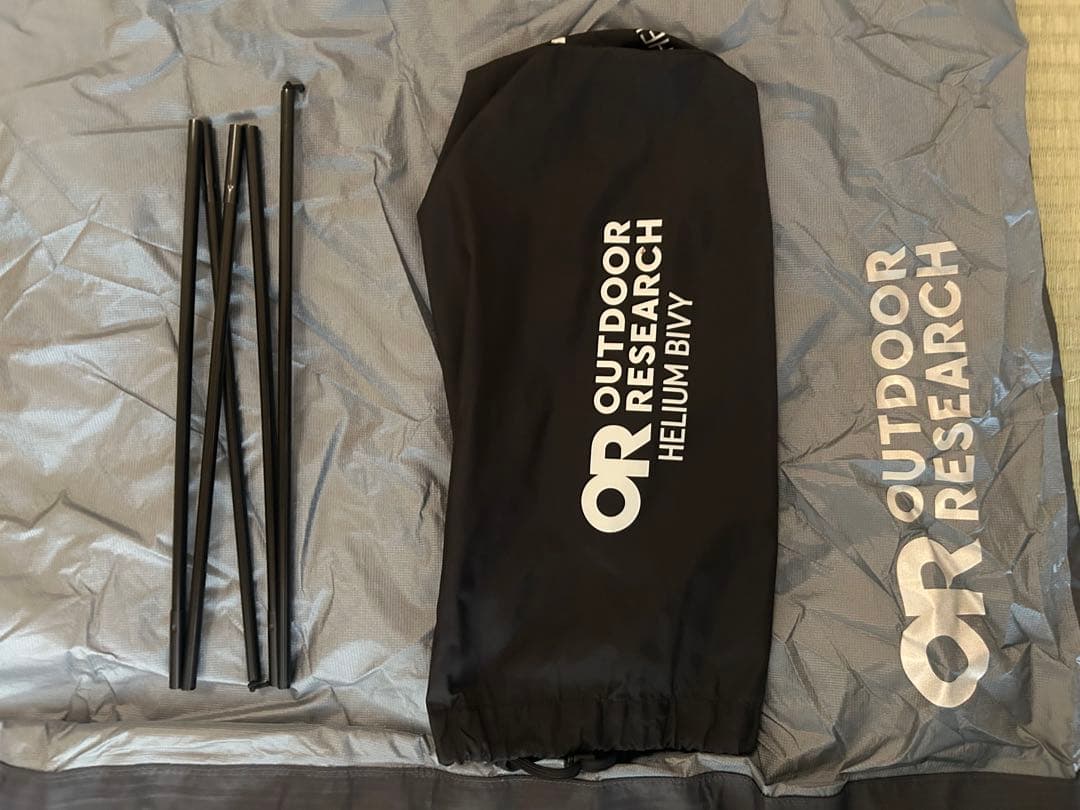 OUTDOOR RESEARCH HELIUM BIVY グレー