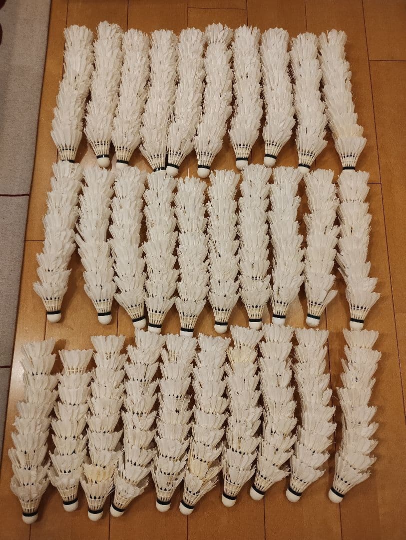バドミントン　ノックシャトル　700個以上