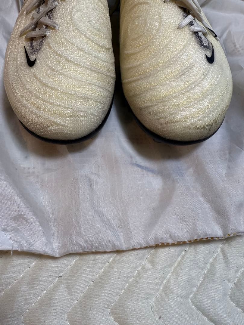 【美品】NIKE ファントムgx2 AG 27cm