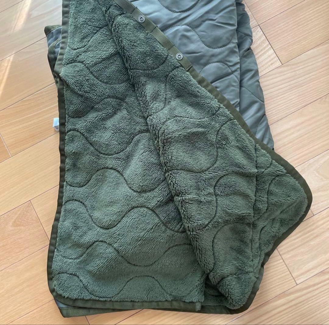 //完売品 美品レア//BRIEFING QUILTING BLANKET