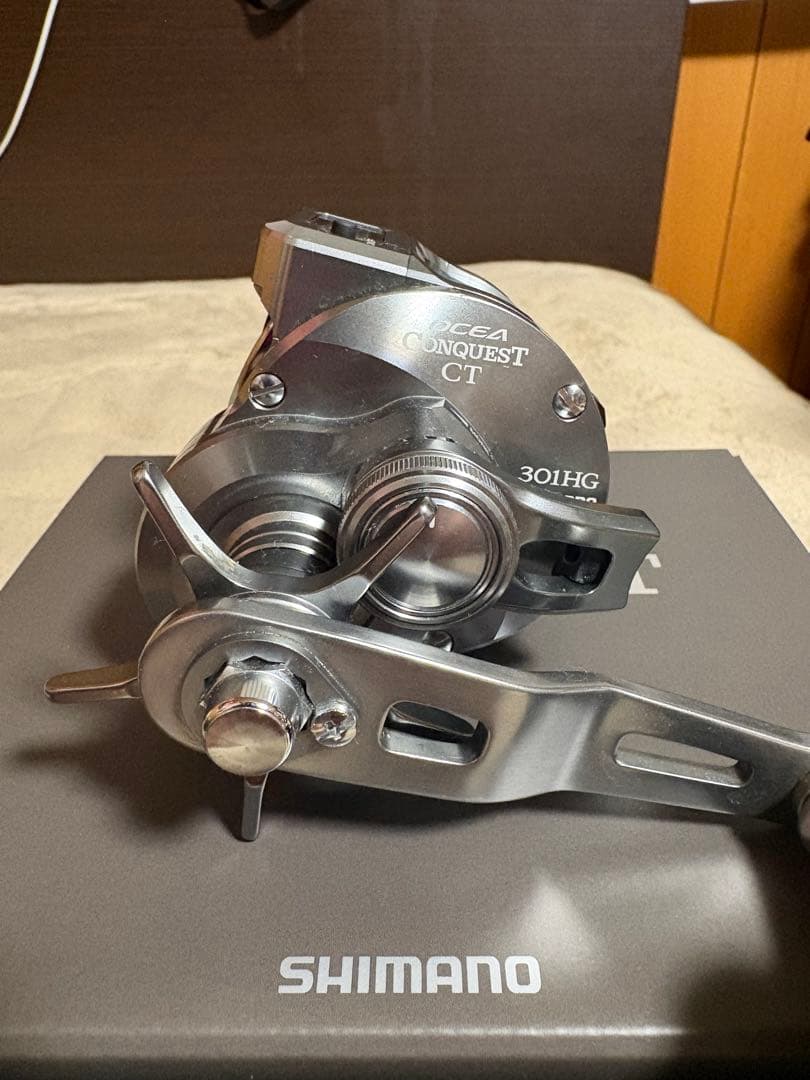 リール SHIMANO OCEACONQUEST 301HG