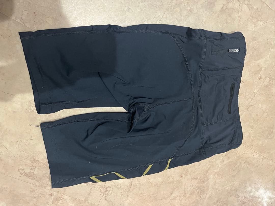 2XU ハーフタイツ レディース　XS
