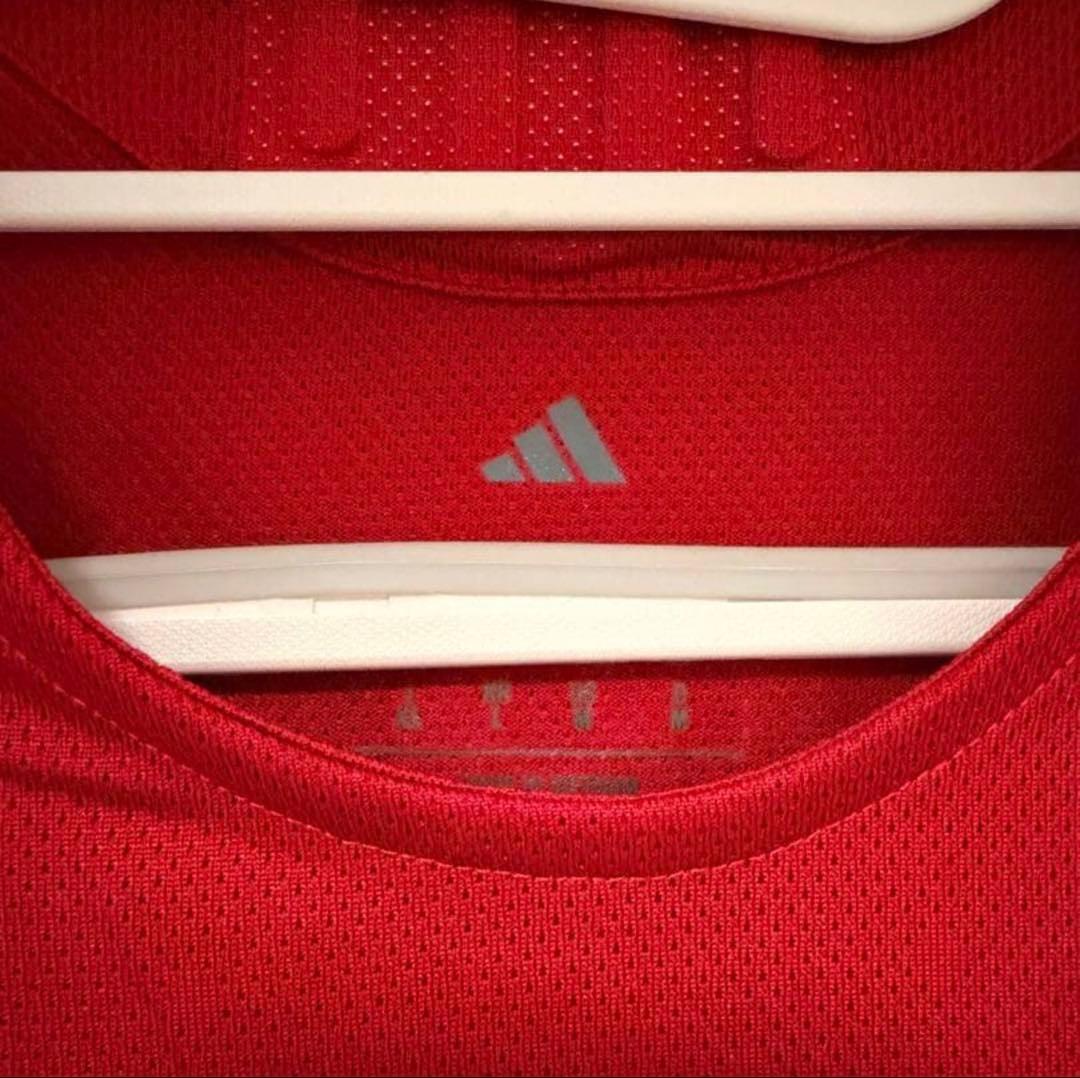 Adidas Liverpool FC オーセンティック長袖ユニフォーム