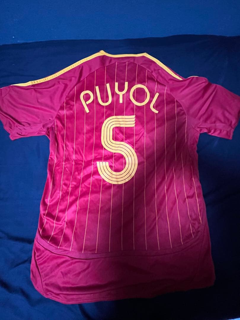 美品スペイン代表 PUYOL ユニフォーム2点、スペイン代表ポロシャツまとめ売り