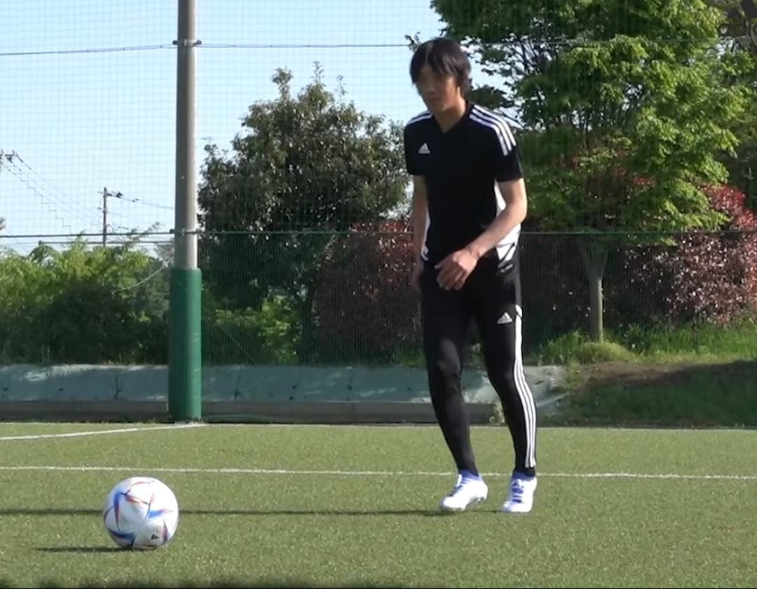 adidas AL RIHLA サッカーボール(アル・リフラ 公式球)
