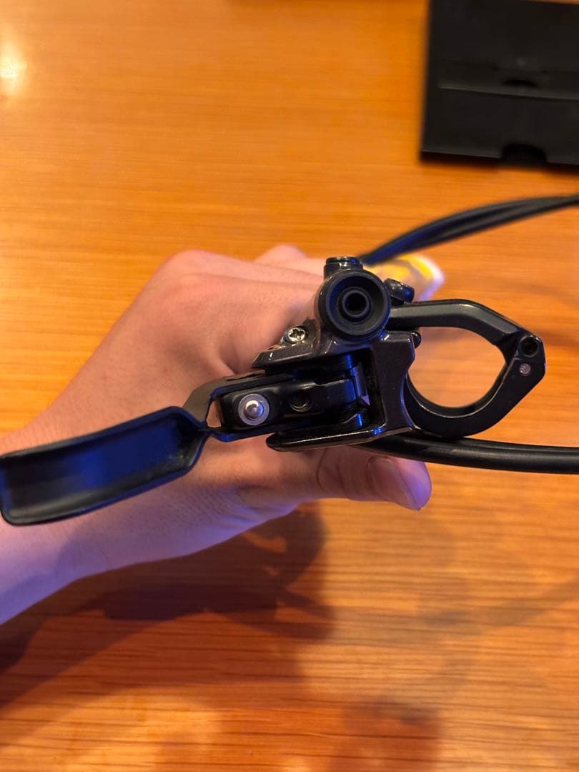 Shimano Deore XT ブレーキレバー ホース付き