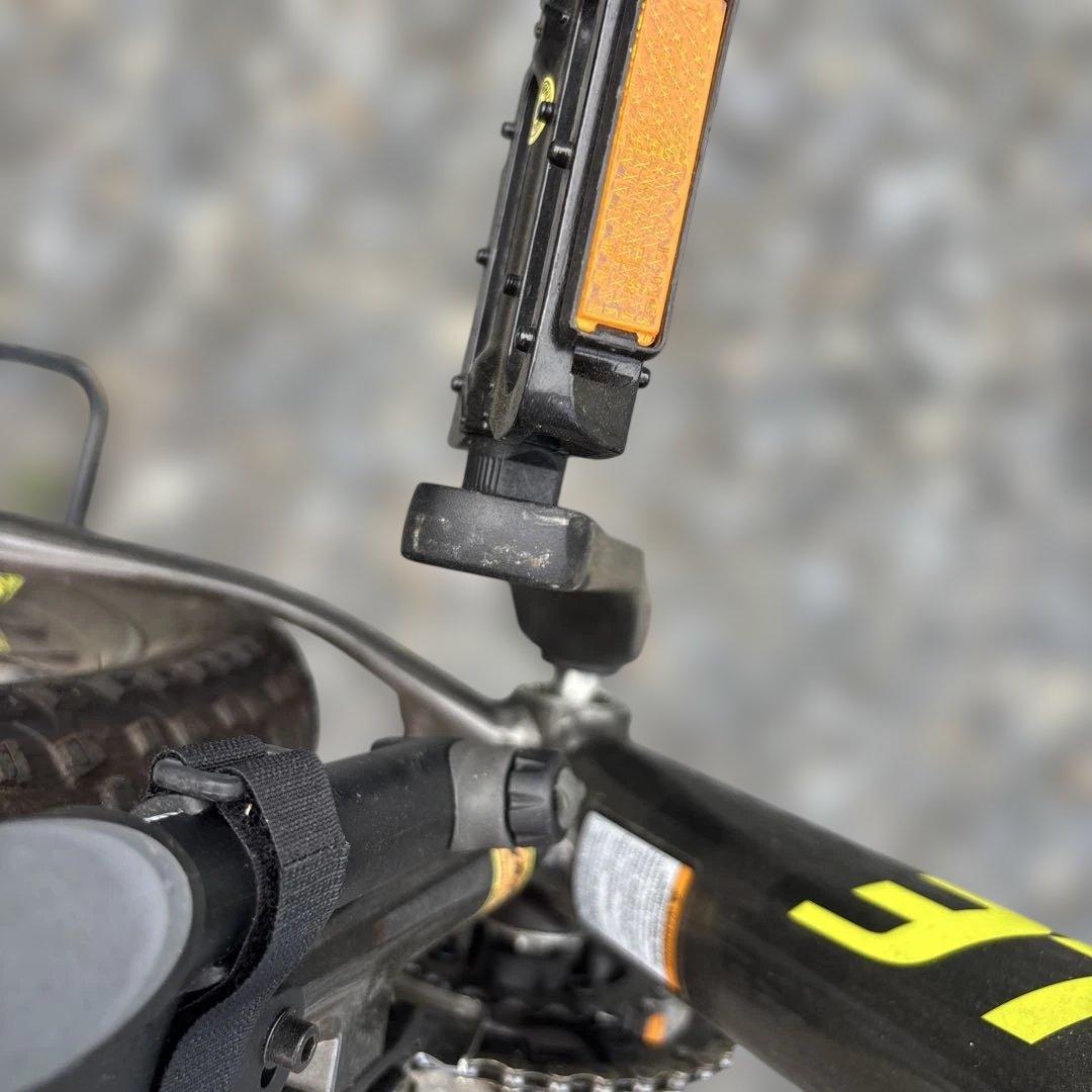 希少キャノンデール　cujo3 ブースト27.5+ Ｌサイズ