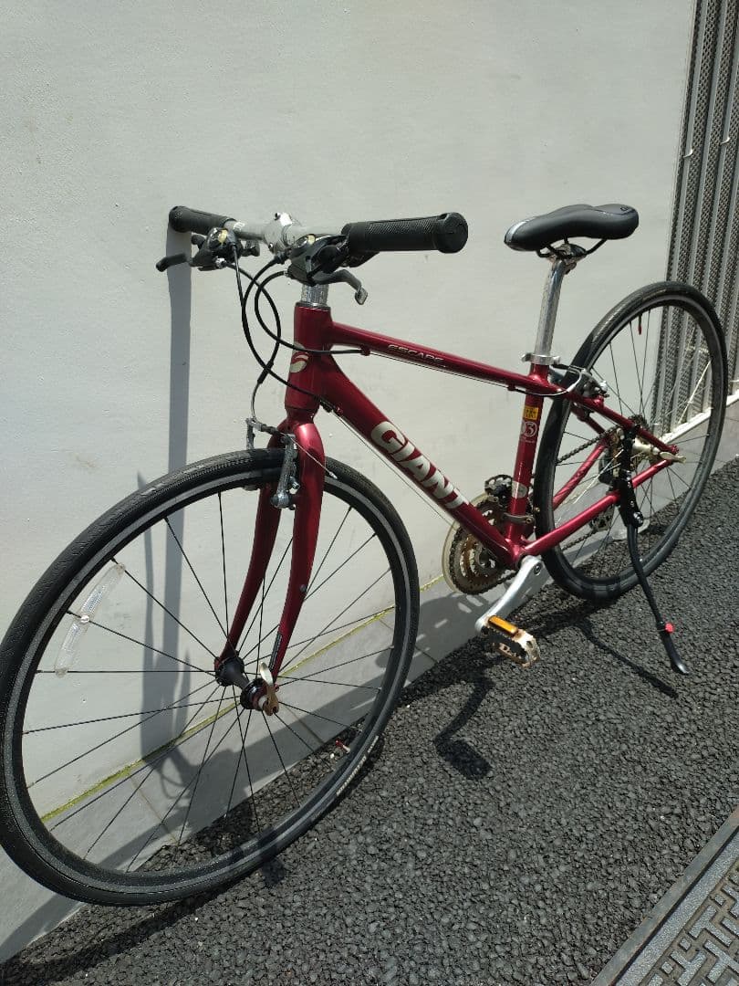 GIANT ESCAPE R3 小柄な人や女性向け♪
