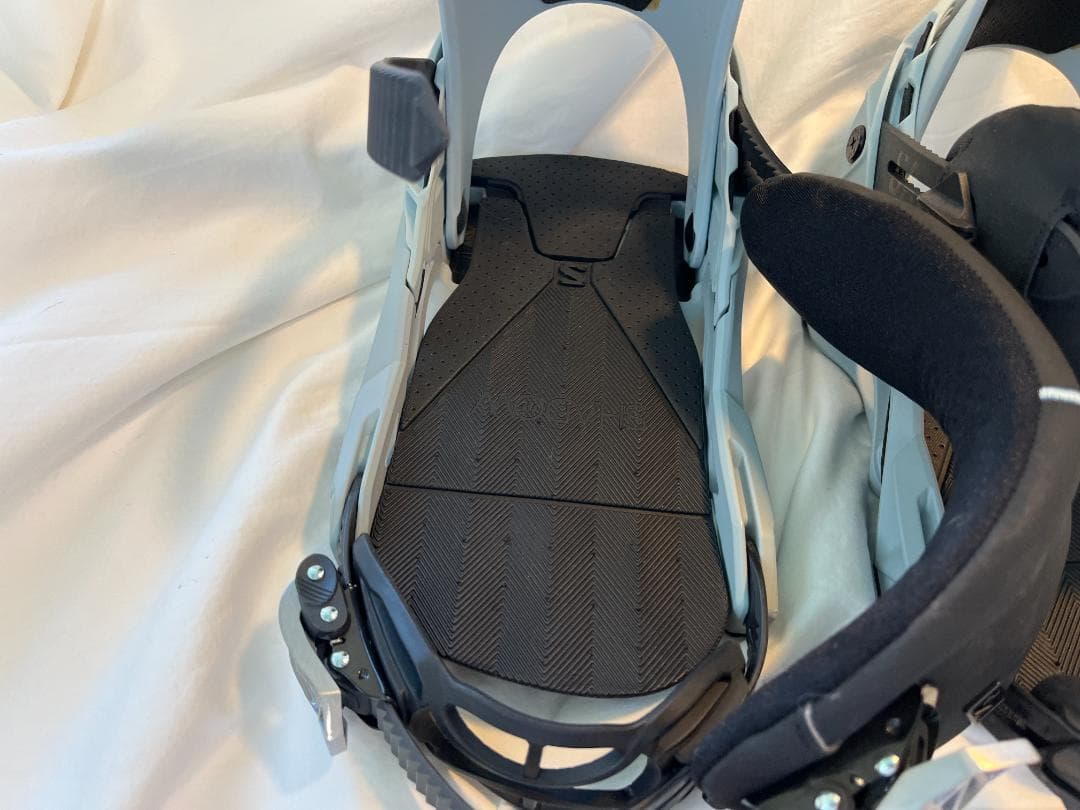 Salomon　サロモン　 District　Sサイズ　中古