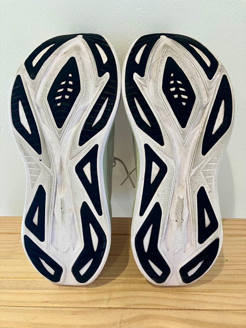 ASICS SUPERBLAST 2 ホワイト/グレー 26.5cm