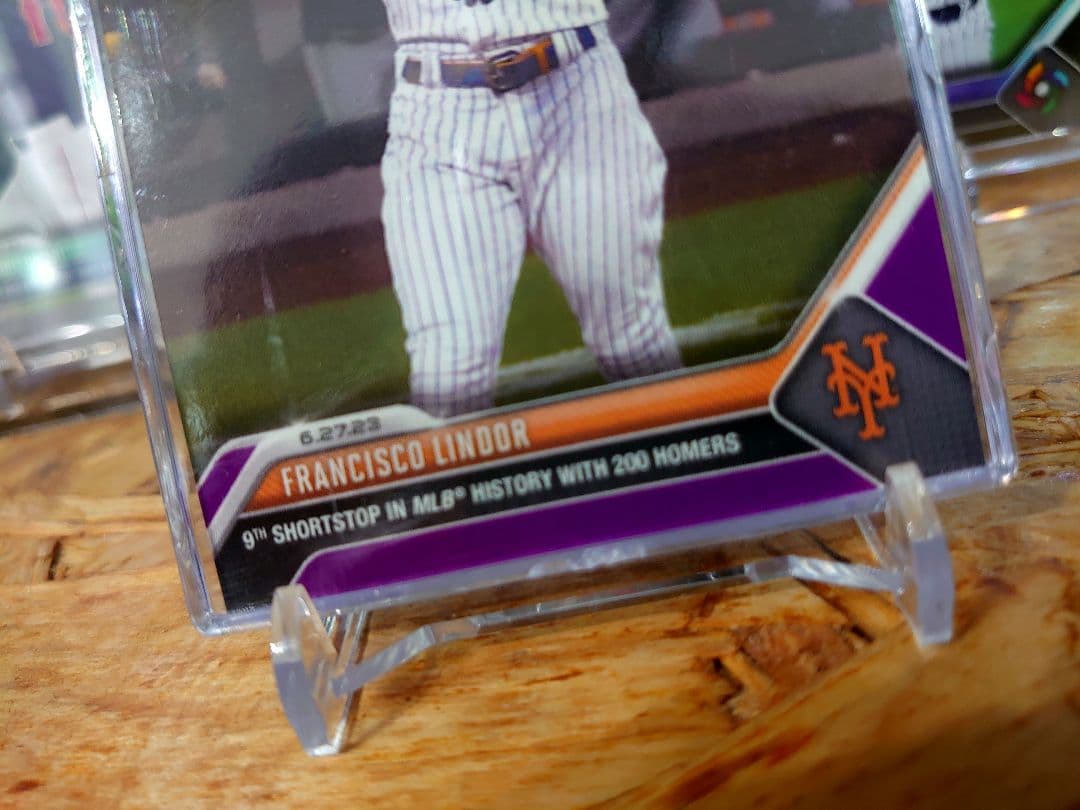 200HR達成記念1/25 フランシスコ・リンドーア topps now MLB