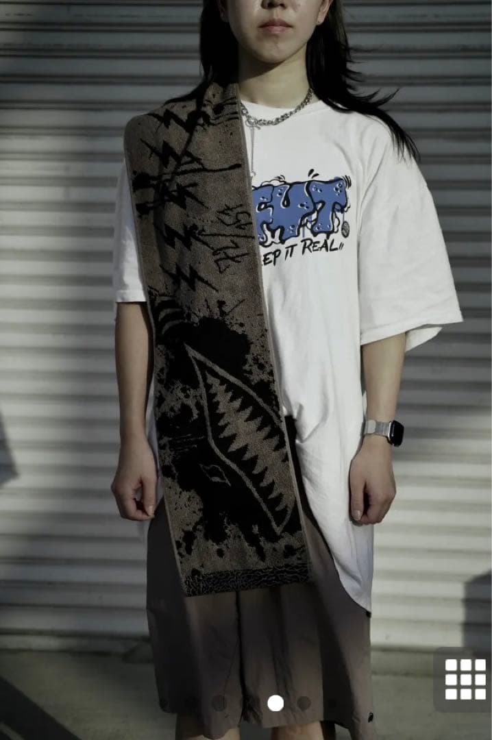 H&O × Geek Field _ サメマフラータオル 色　Blackサメ