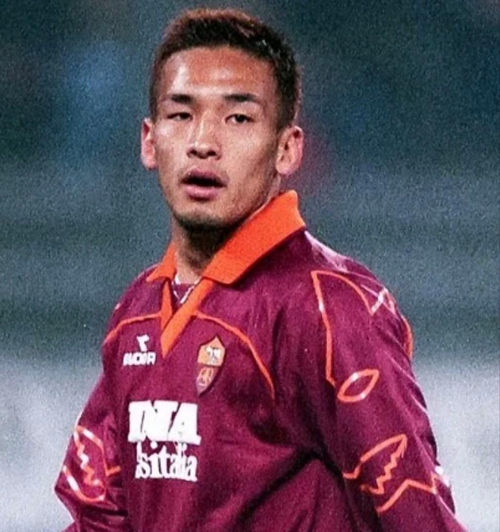 ローマ　00/01 中田英寿　未使用　セリエA 日本代表　ディアドラ