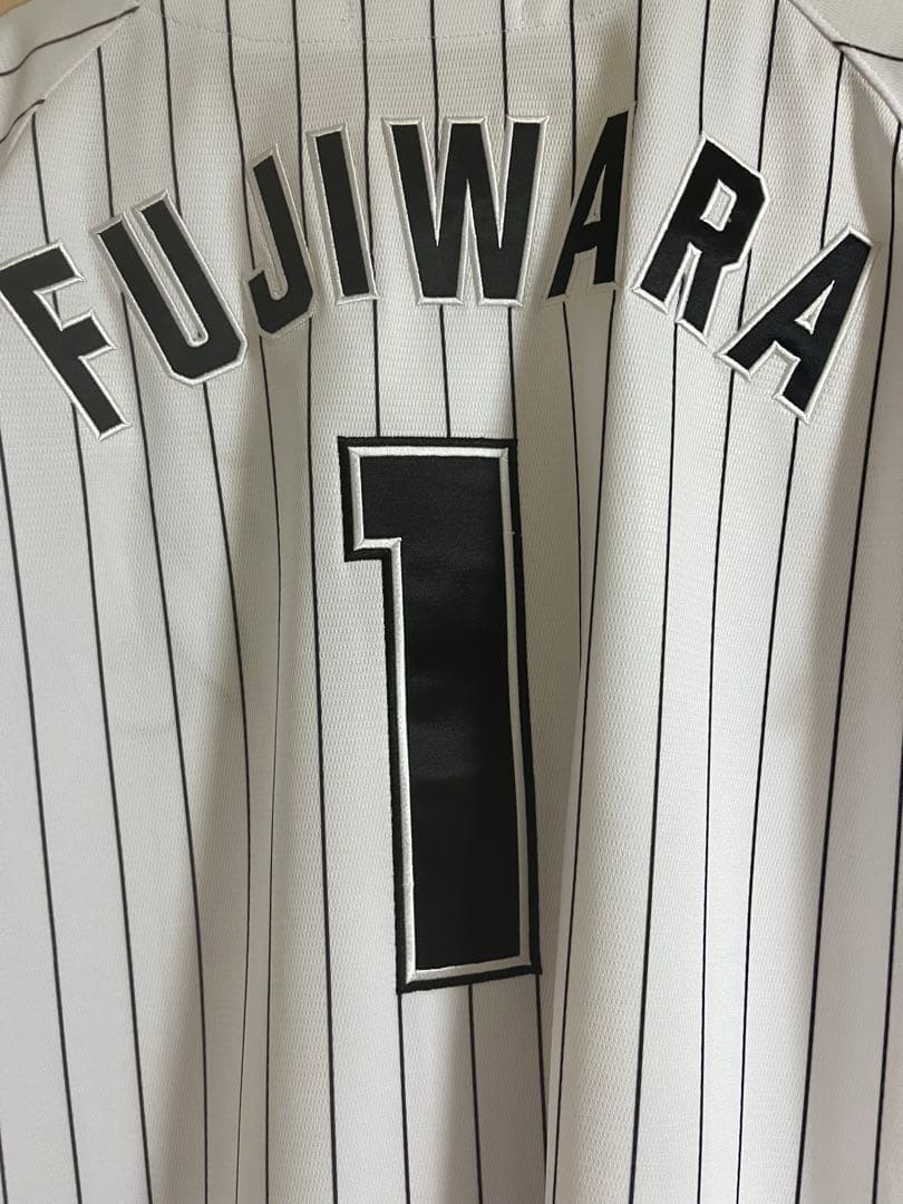 千葉ロッテマリーンズ 藤原選手 ユニフォーム