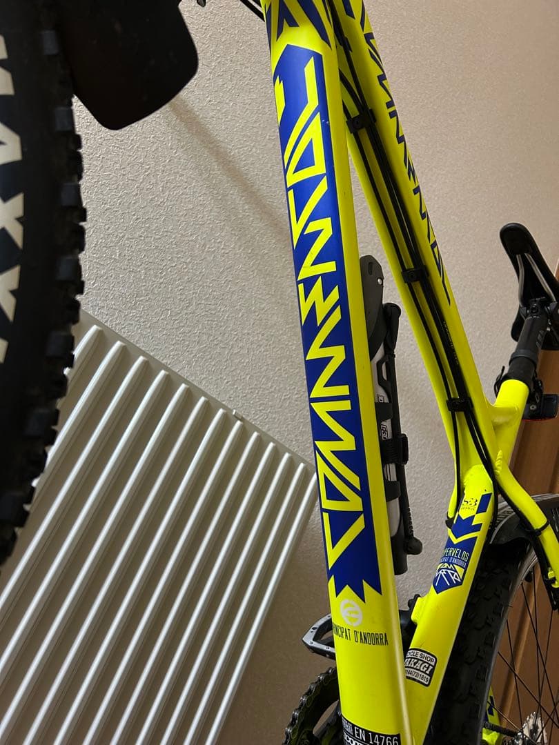 最終値下げ！ コメンサル　オールマウンテンハードテイル　NEO YELLOW L