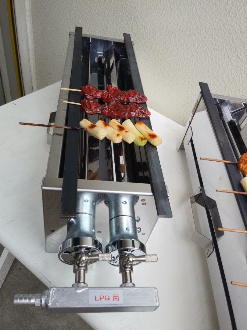 ３日以内に発送します ★ ２台セット やきとり焼器 新品 串焼き 焼き鳥丼 ガス