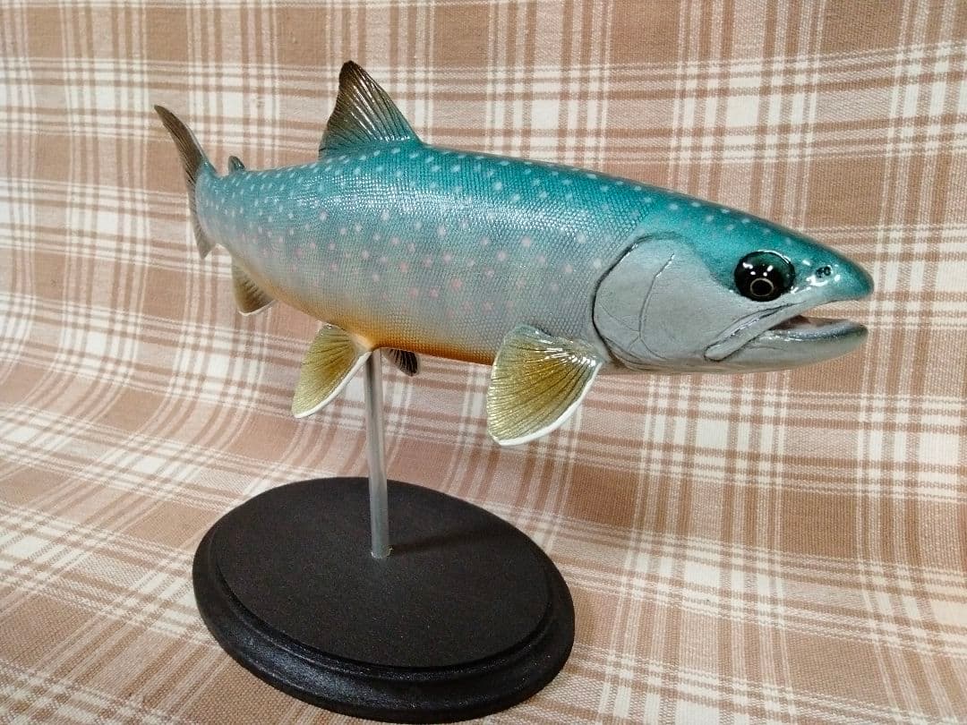 ハンドメイド　27cmミヤベイワナ　魚模型フィギュア　釣り　レプリカ