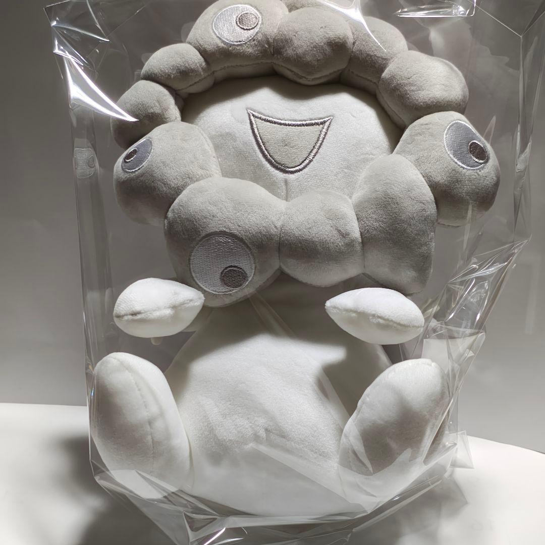 （週末特価） 白ミャクミャク お手玉風 ぬいぐるみ M
