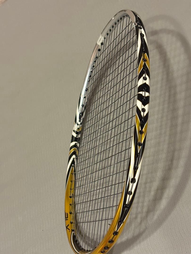 Wilson RECON-2 BLX バドミントンラケット