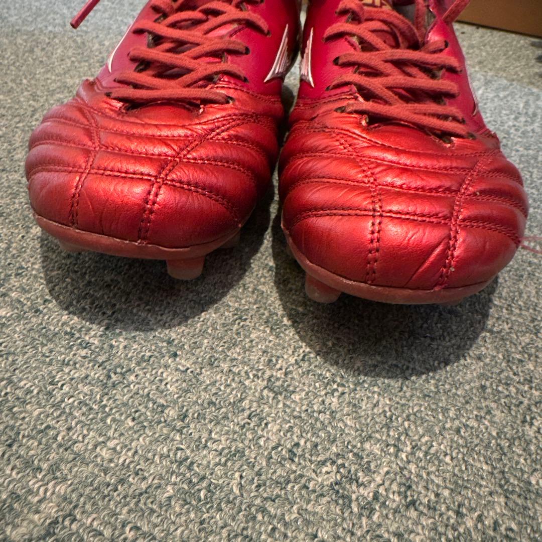 Mizuno Morelia レッドスパイクシューズ