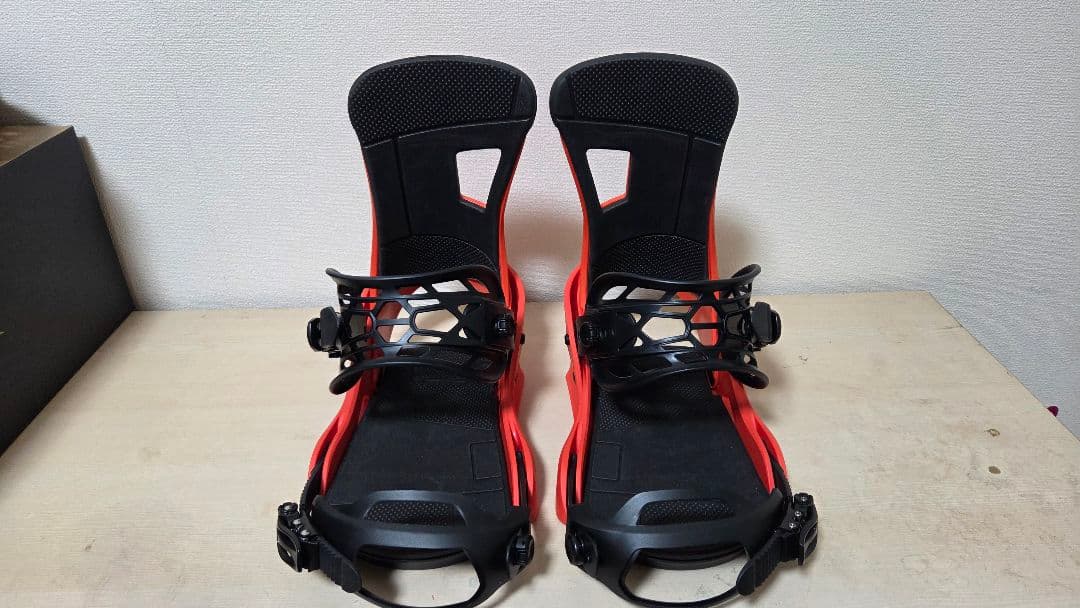 Freestyle +ノーバック　Freedback　BURTON　25　26