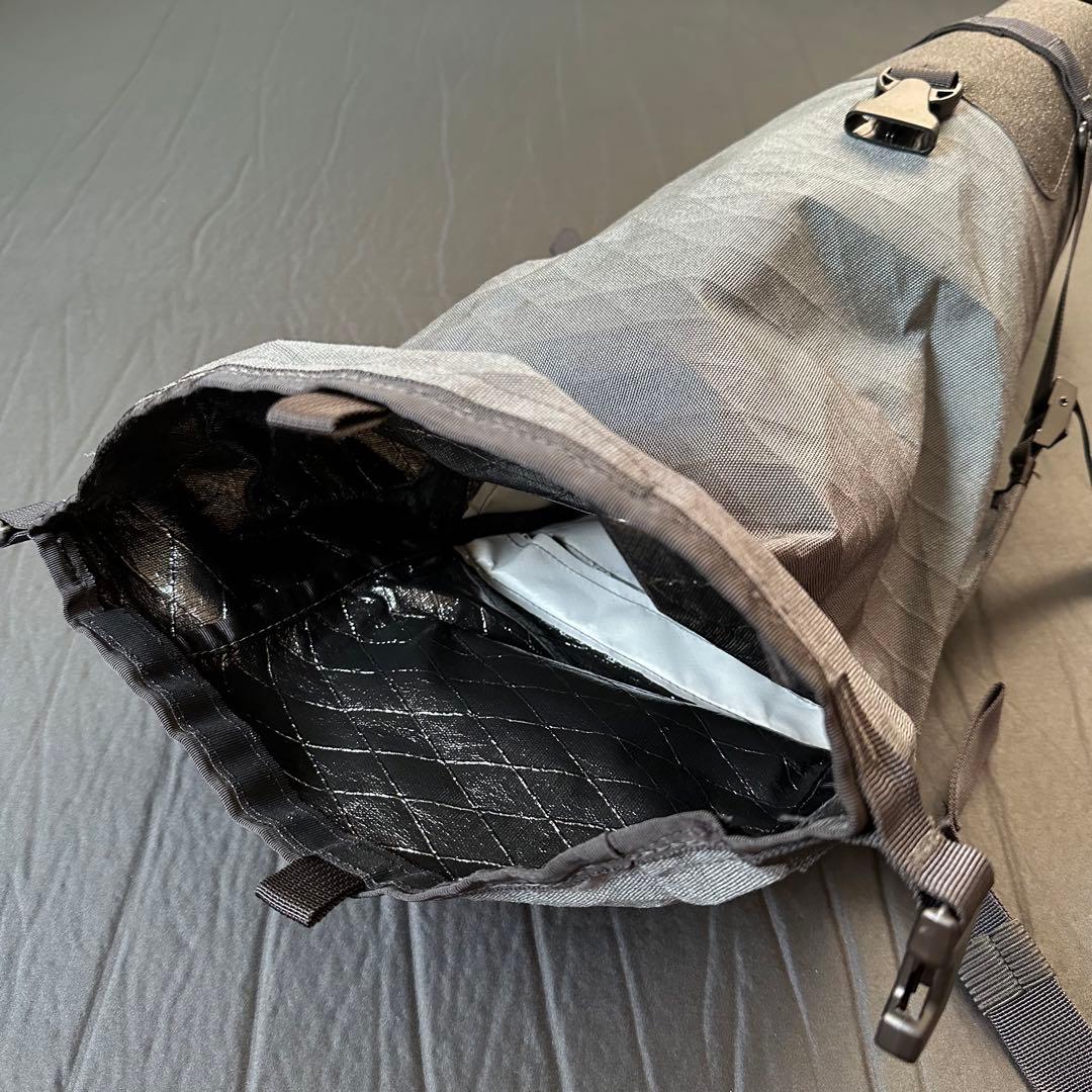 美品 アウターシェルアドベンチャー Dropper Seatpack