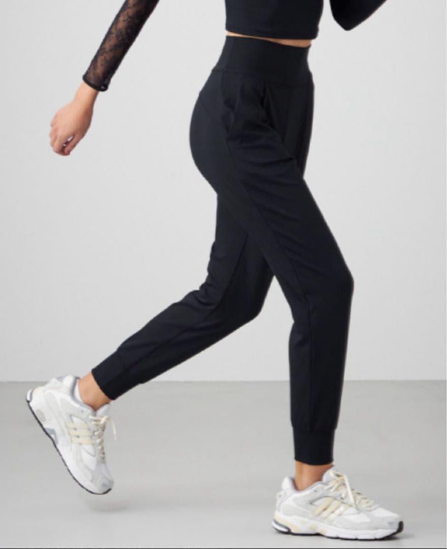 Chacott BALANCEスムースパンツC ヨガウェア　ジョガーパンツ