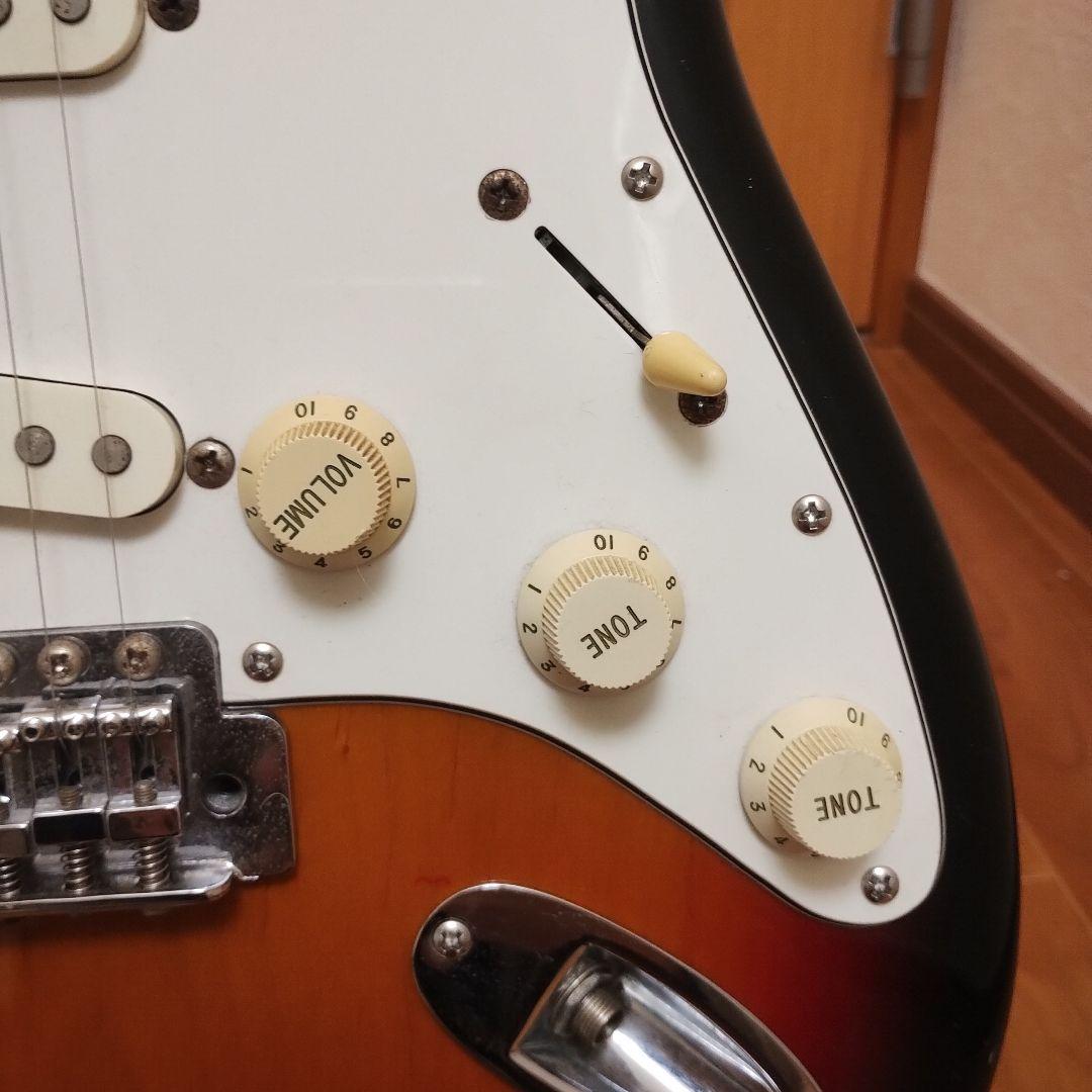 Fender Stratocaster サンバースト sss