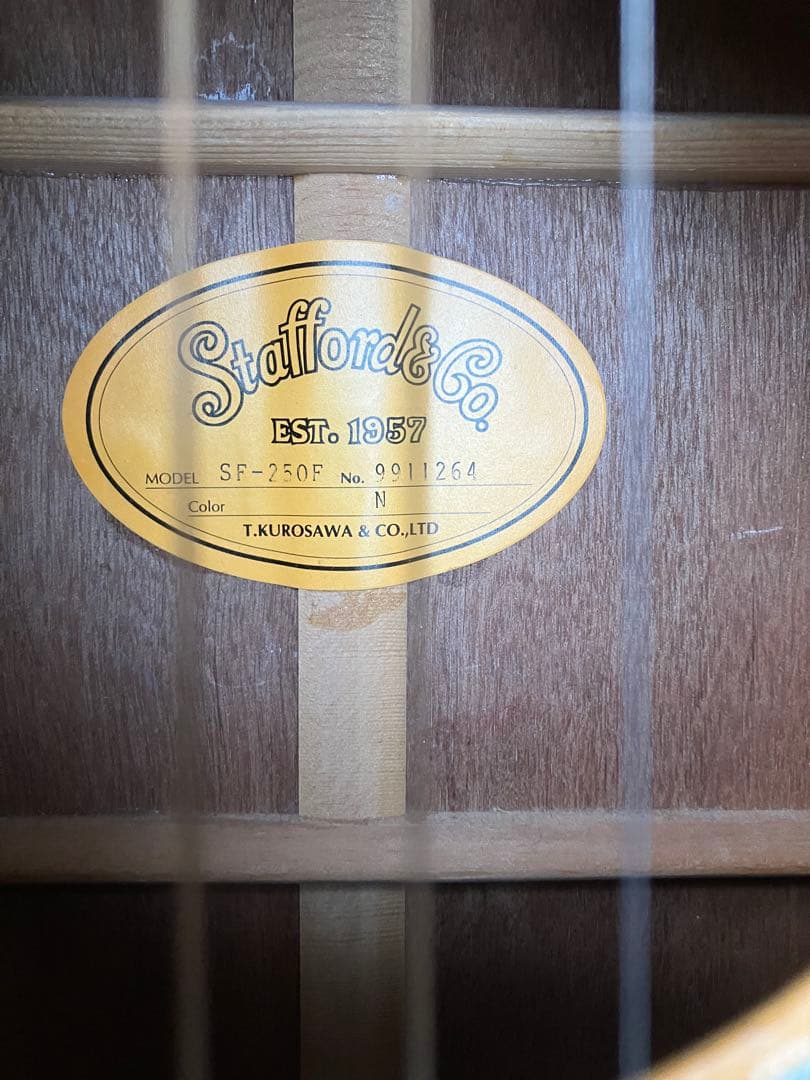 Stafford & Co. アコースティックギター フォークギター　ケース付