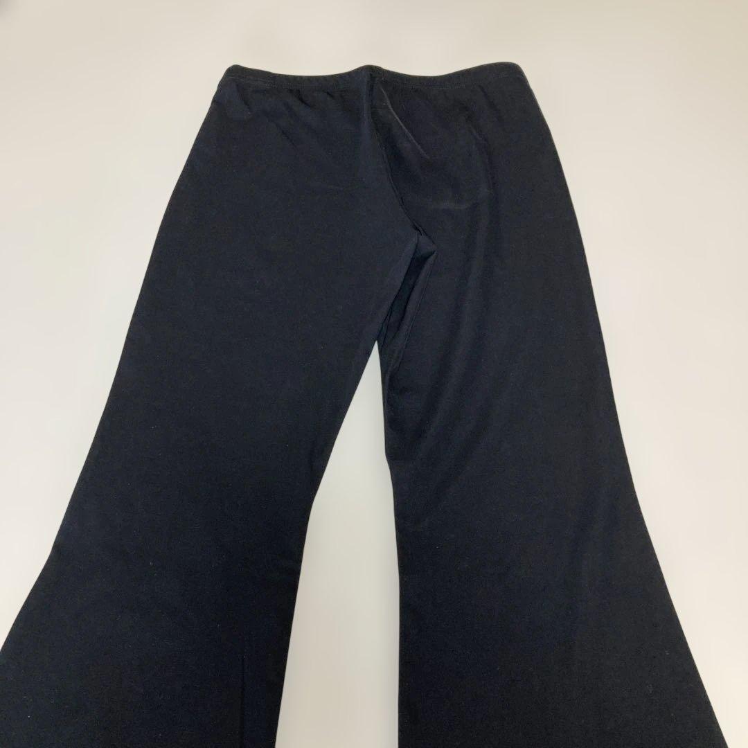 YUKI　Chacott ブラック フレアパンツ　未使用品　Mサイズ