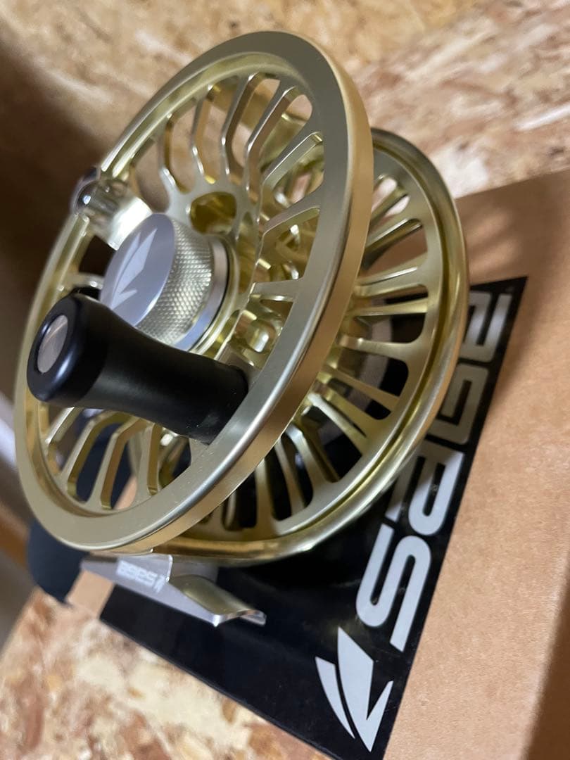 SAGE THERMO SERIES フライリール ゴールド