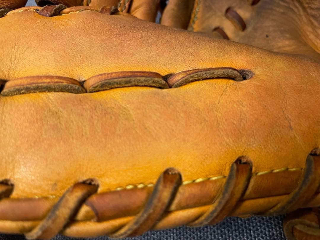 良型　ゼット　ファーストミット　野球 軟式グローブ 一般用　大人　右投げ　グラブ