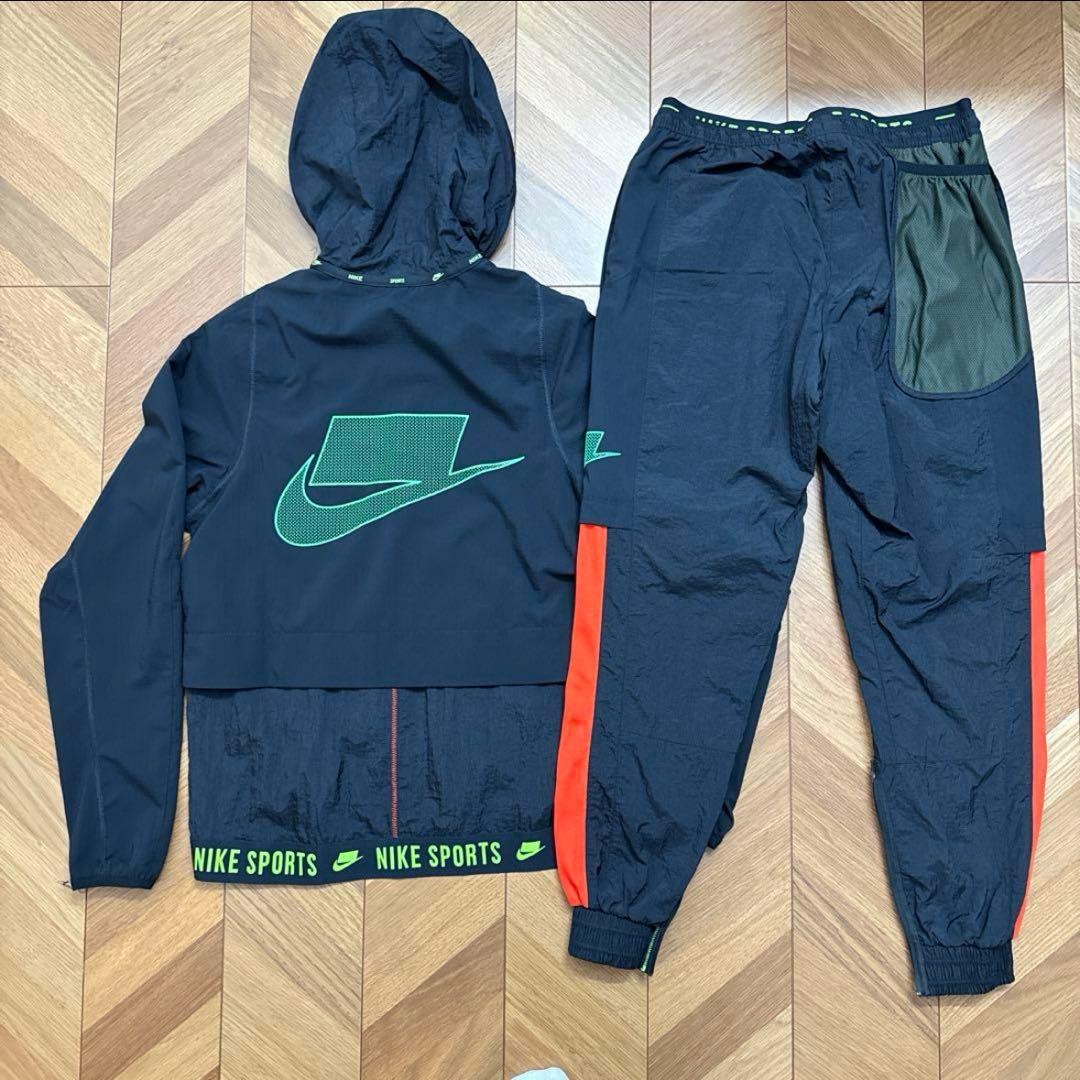 NIKE ランニング(トレーニング)ウェア上下セット　Sサイズ