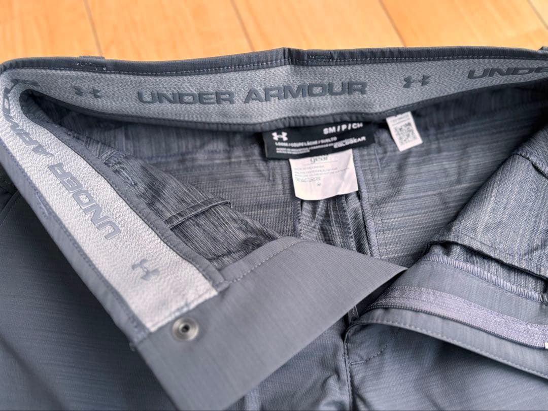 【新品タグ付】UNDER ARMOUR カジュアル パンツ グレー②