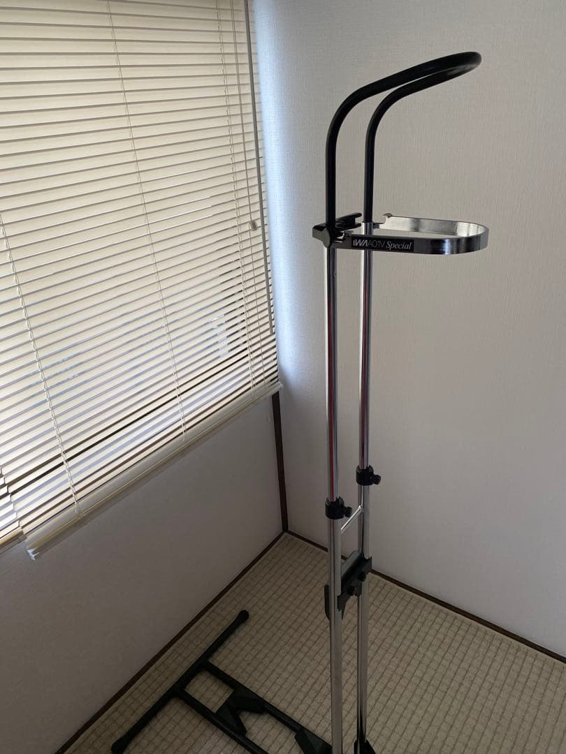 【美品・室内保管】IWA A01V 自転車縦置きスタンド(ロード・クロス対応)