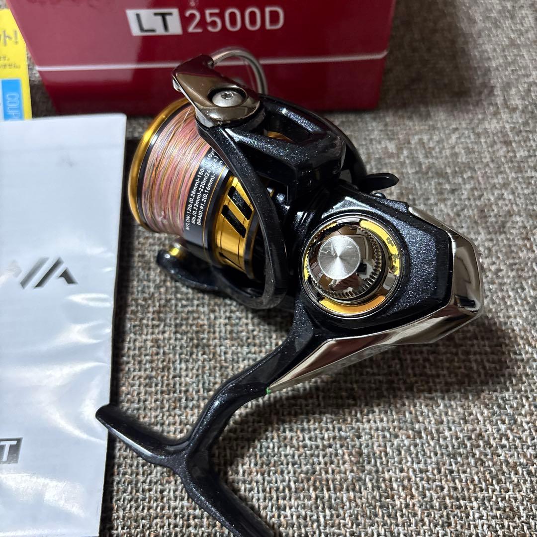 ダイワのスピニングリール 18 レガリス LT2500D